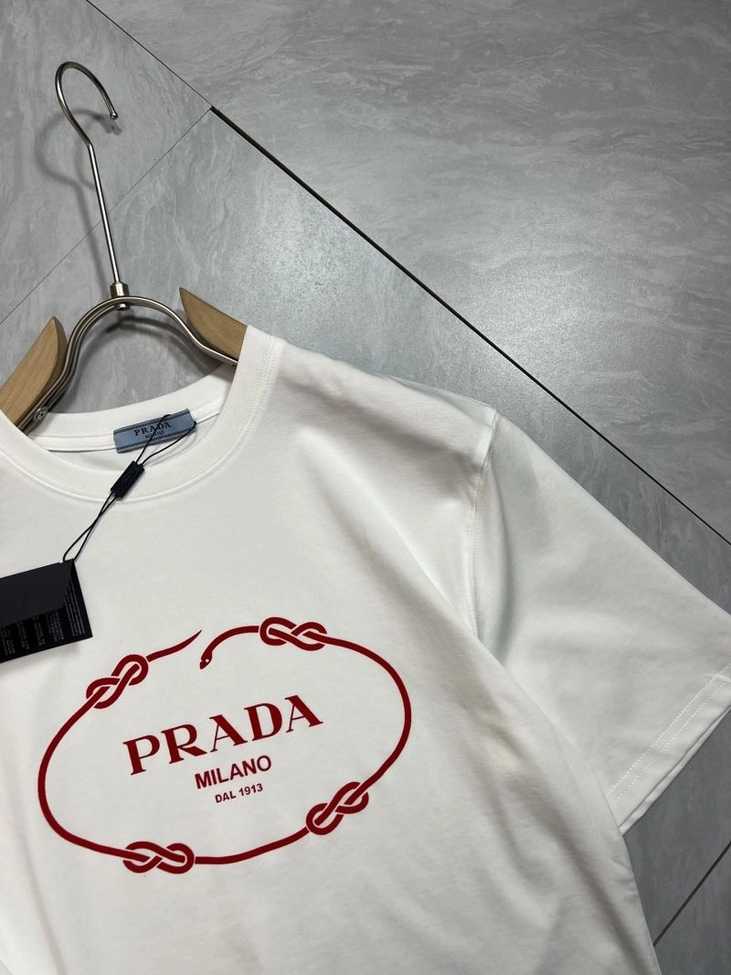 Prada T-Shirts Effortless 169141