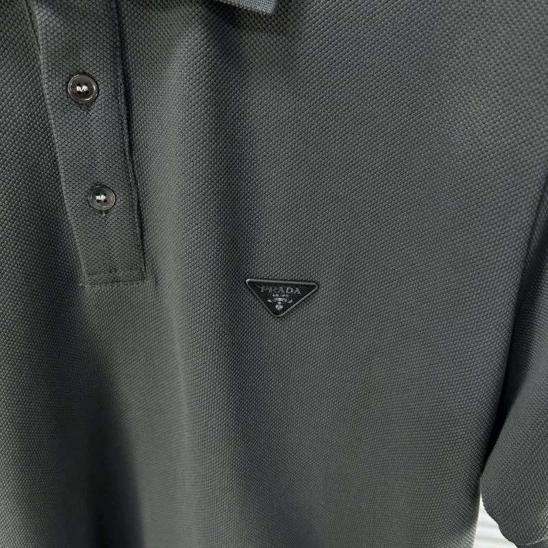 Premium Prada T-Shirts 169144