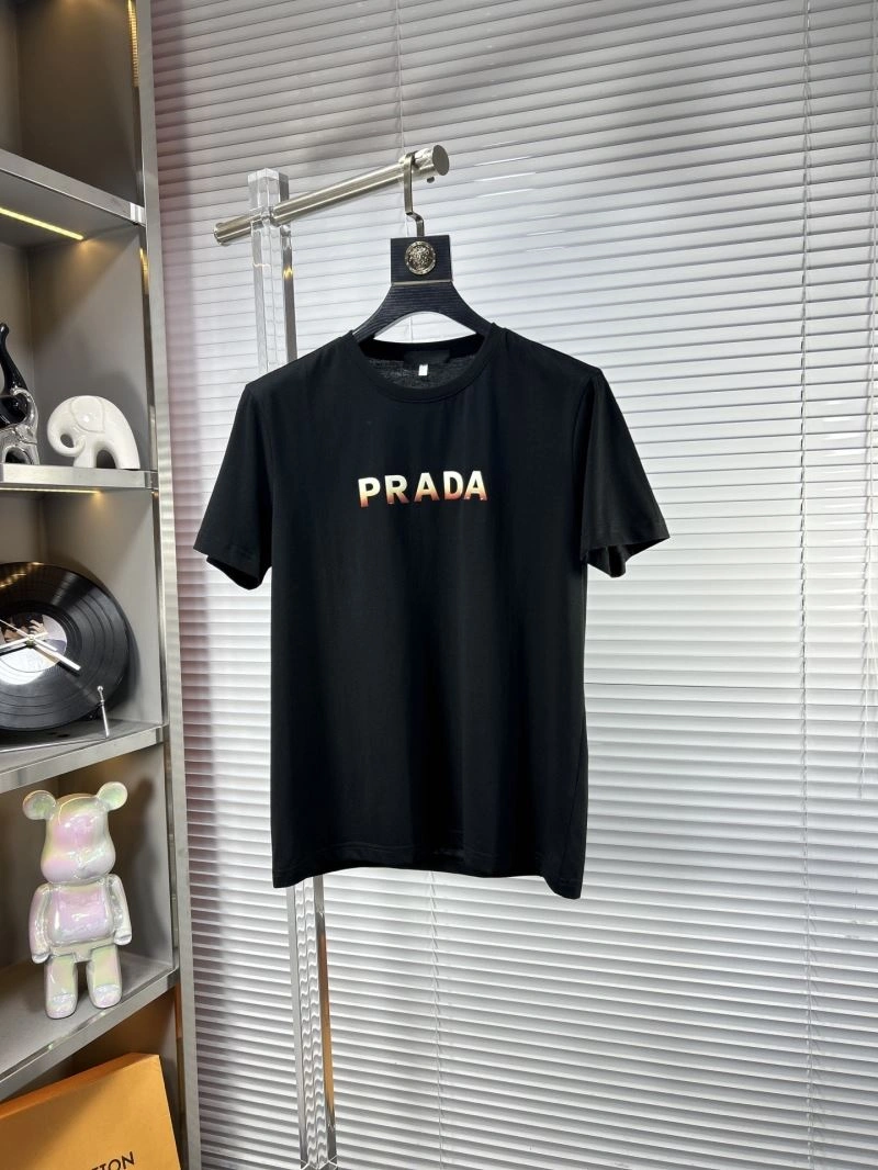 Prada T-Shirts FreshLook 169138