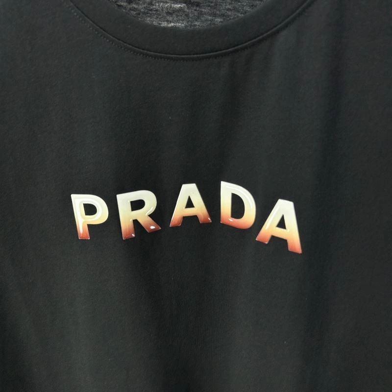 Prada T-Shirts FreshLook 169138
