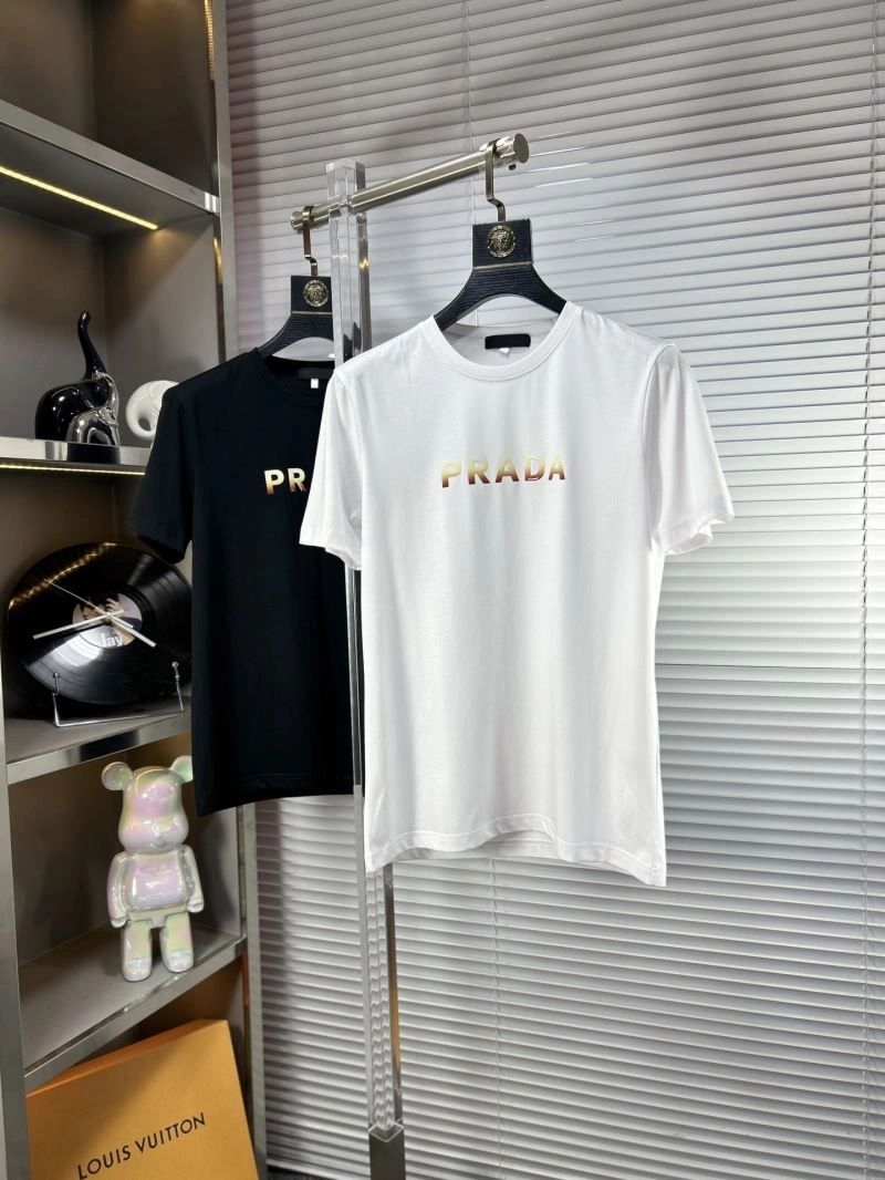 Prada T-Shirts FreshLook 169138