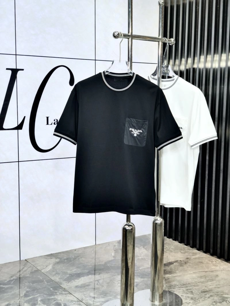 Stylish Prada T-Shirts 169162