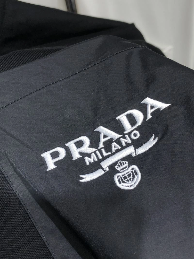 Stylish Prada T-Shirts 169162
