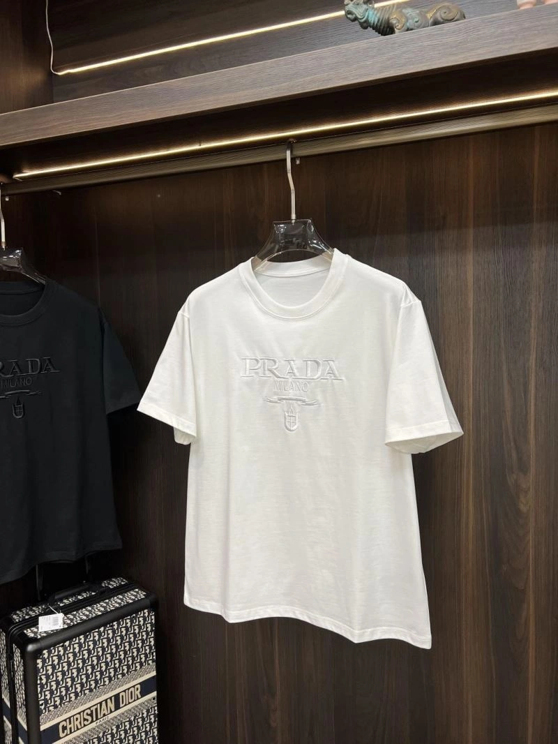 Original Prada T-Shirts 169133