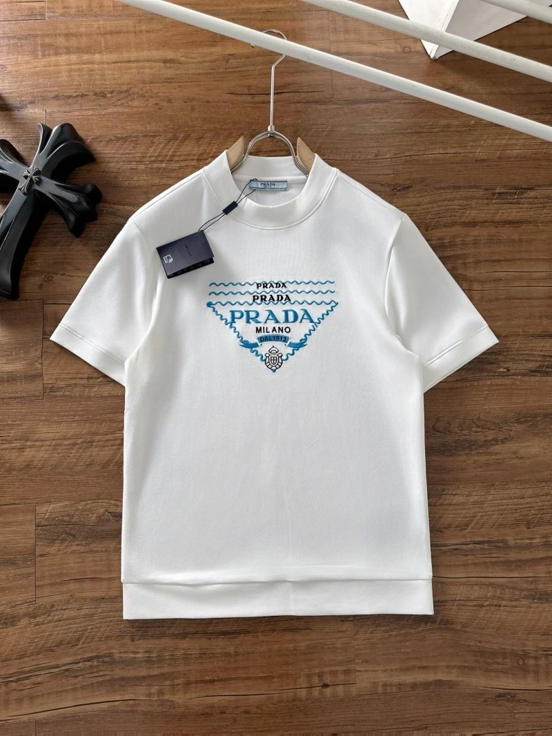 Functional Prada T-Shirts 169192