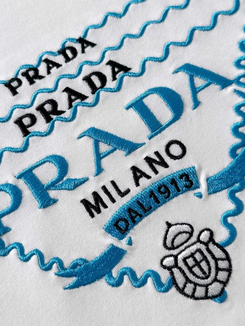 Functional Prada T-Shirts 169192