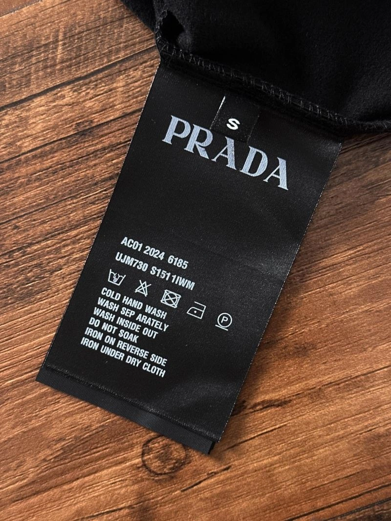 Prada T-Shirts GoodFit 169122