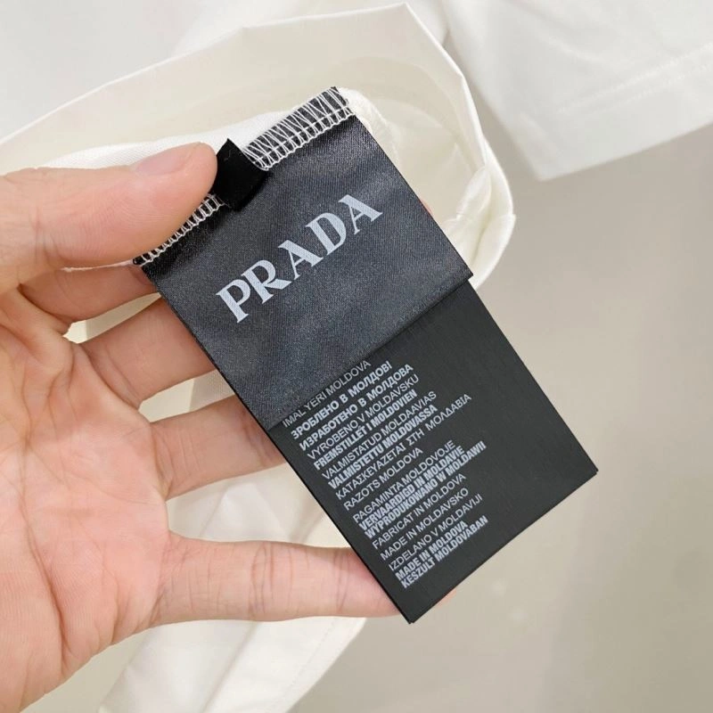 Durable Prada T-Shirts 169111