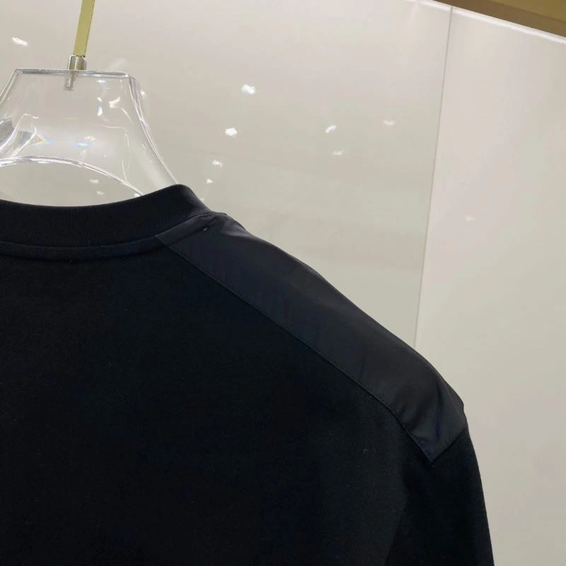 Snug Prada T-Shirts 169115