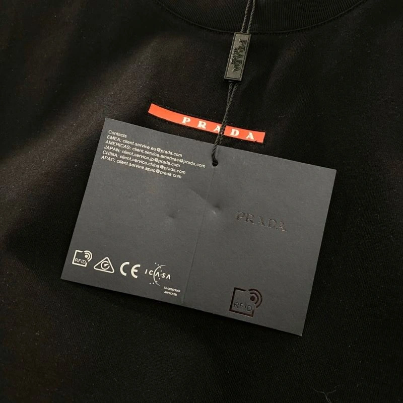 Snug Prada T-Shirts 169115