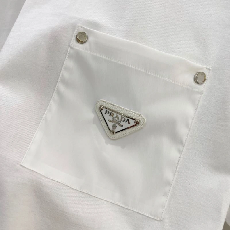 Prada T-Shirts Breathable 169154