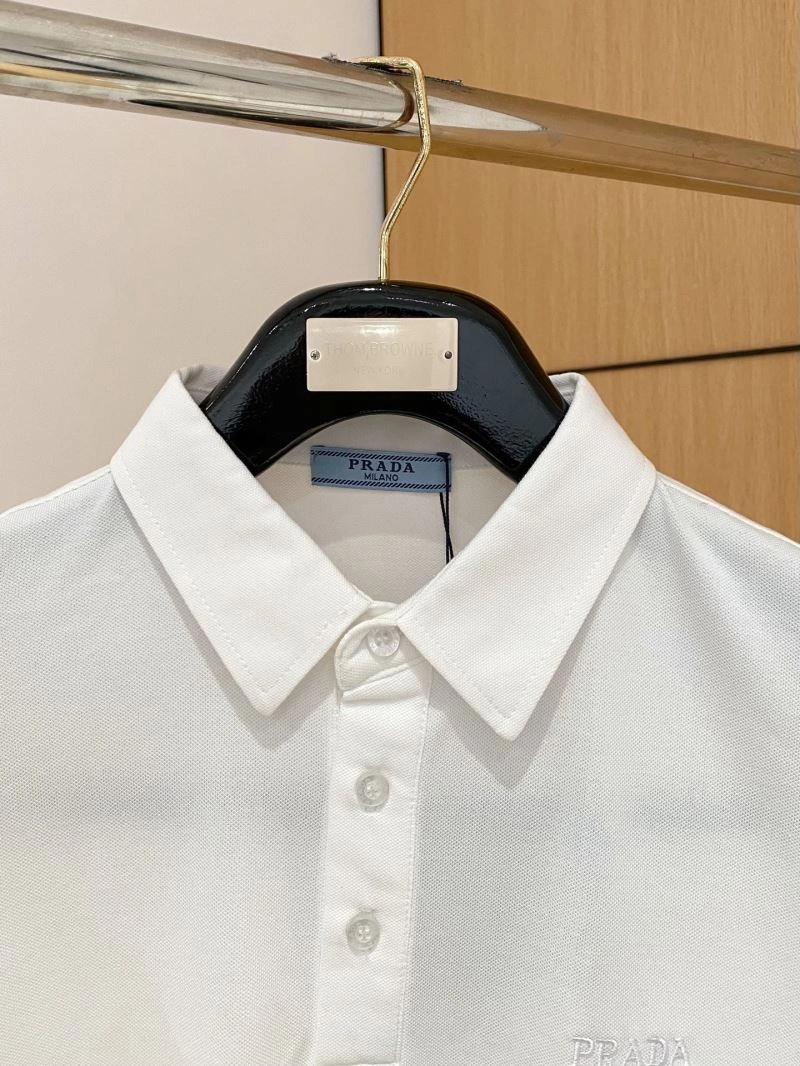Original Prada T-Shirts 169102