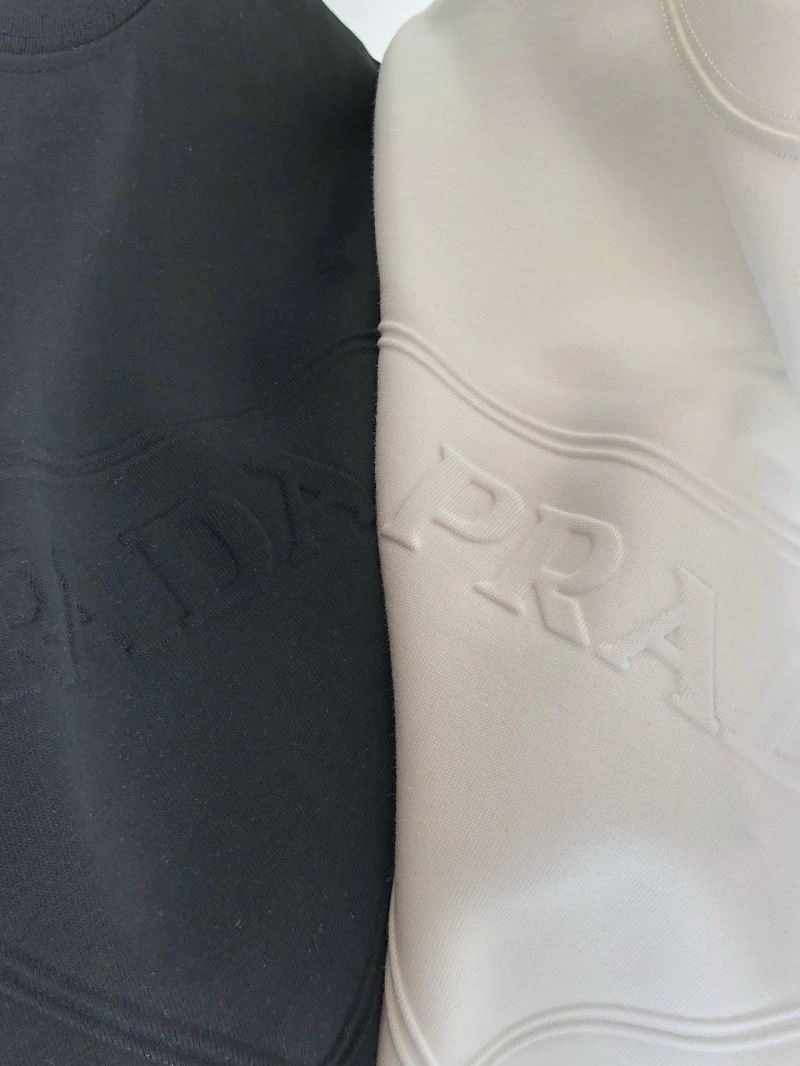 Prada T-Shirts Fashionable 169091