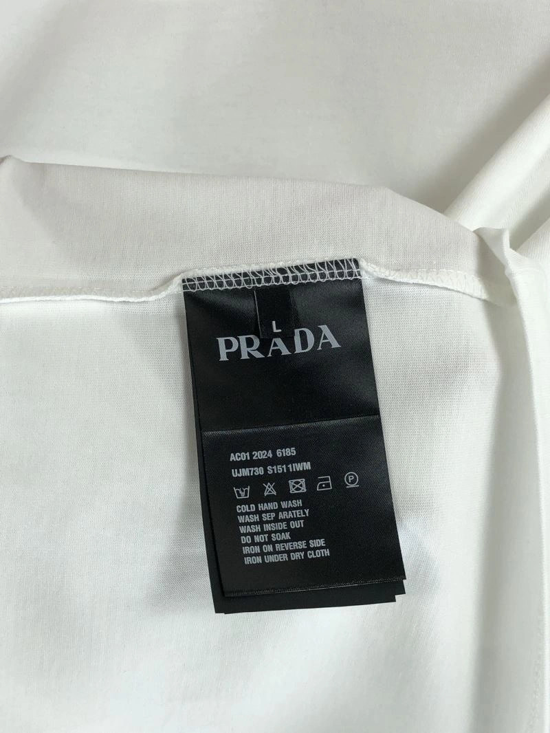 Prada T-Shirts Fashionable 169091
