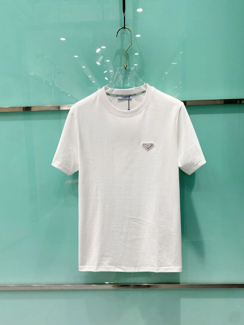 Snug Prada T-Shirts 169093