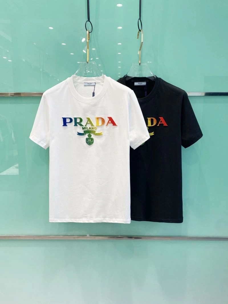 Prada T-Shirts Trendsetting 169080