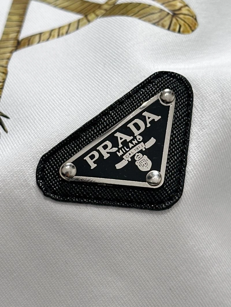 FreshLook Prada T-Shirts 169078