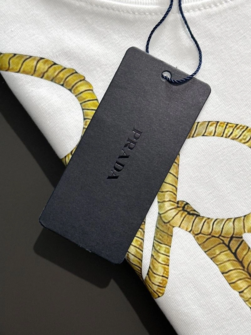 FreshLook Prada T-Shirts 169078