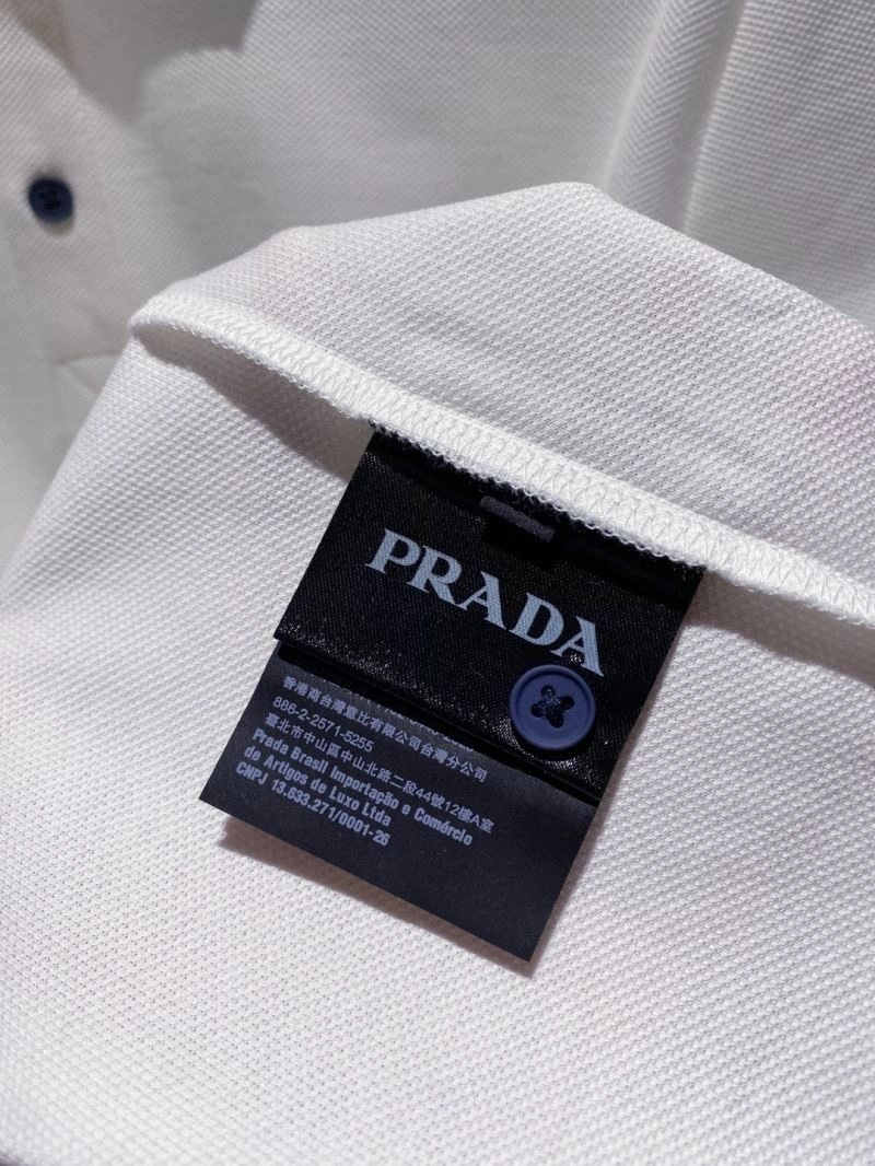 Prada T-Shirts Trendsetting 169114