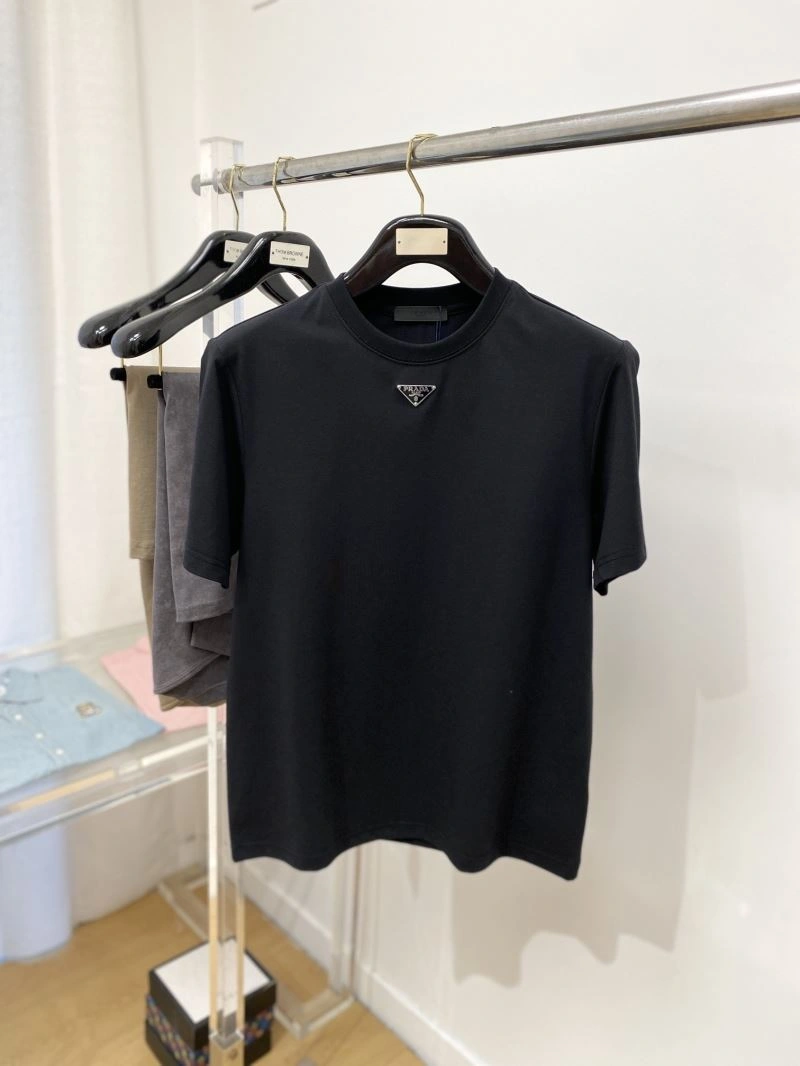 SmoothTexture Prada T-Shirts 169098