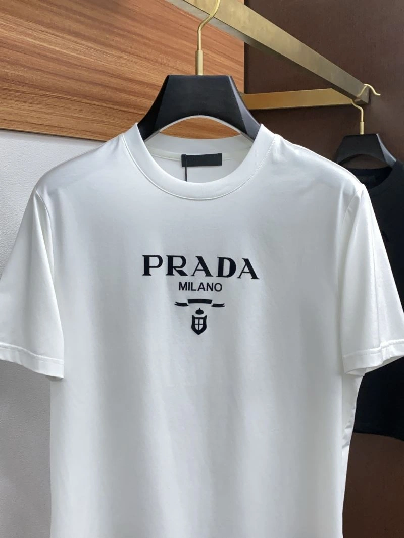 NewStyle Prada T-Shirts 169061