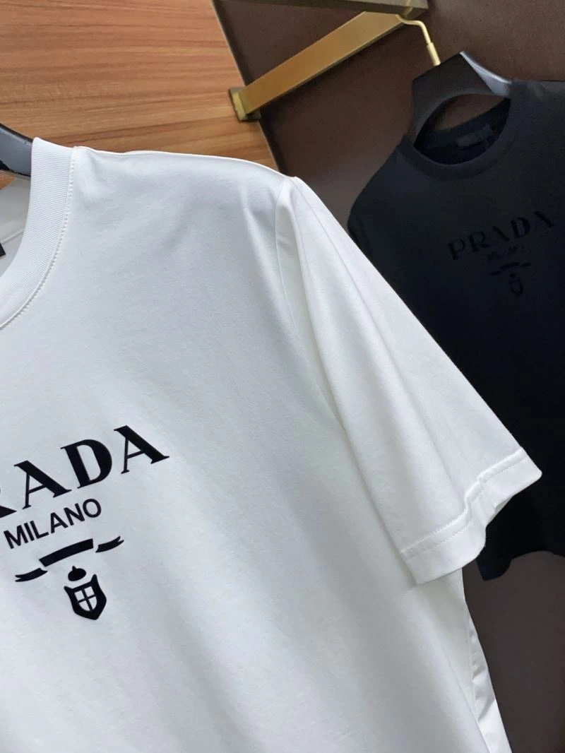 NewStyle Prada T-Shirts 169061