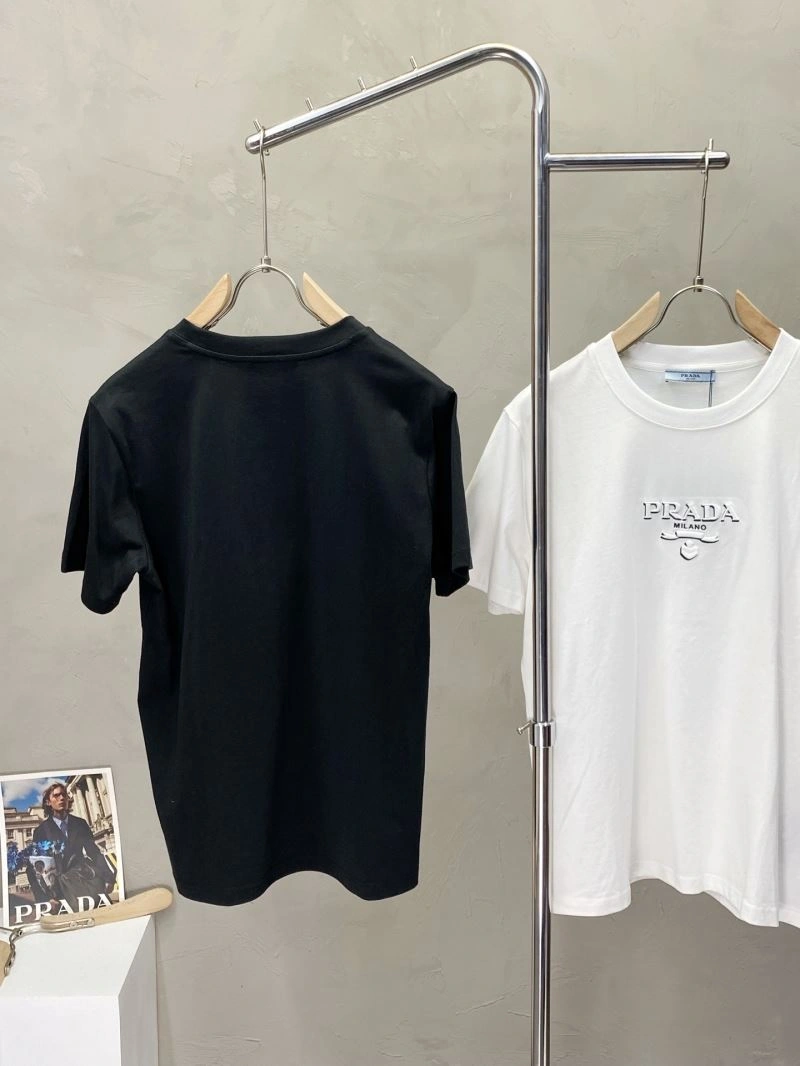 Breathable Prada T-Shirts 169060