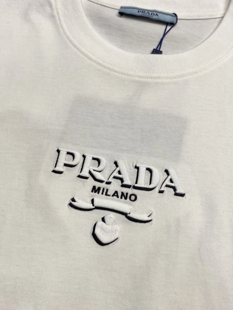 Breathable Prada T-Shirts 169060