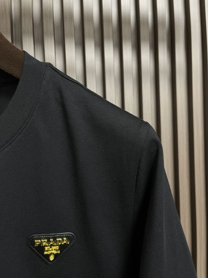 FlexibleFit Prada T-Shirts 169199