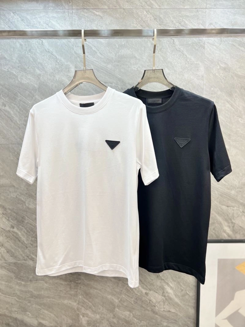 Modern Prada T-Shirts 169050