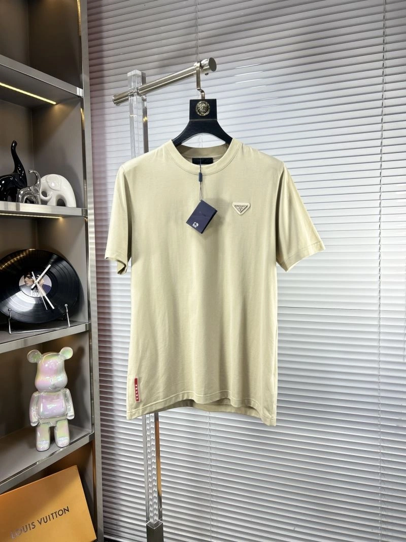 WeatherProof Prada T-Shirts 169043