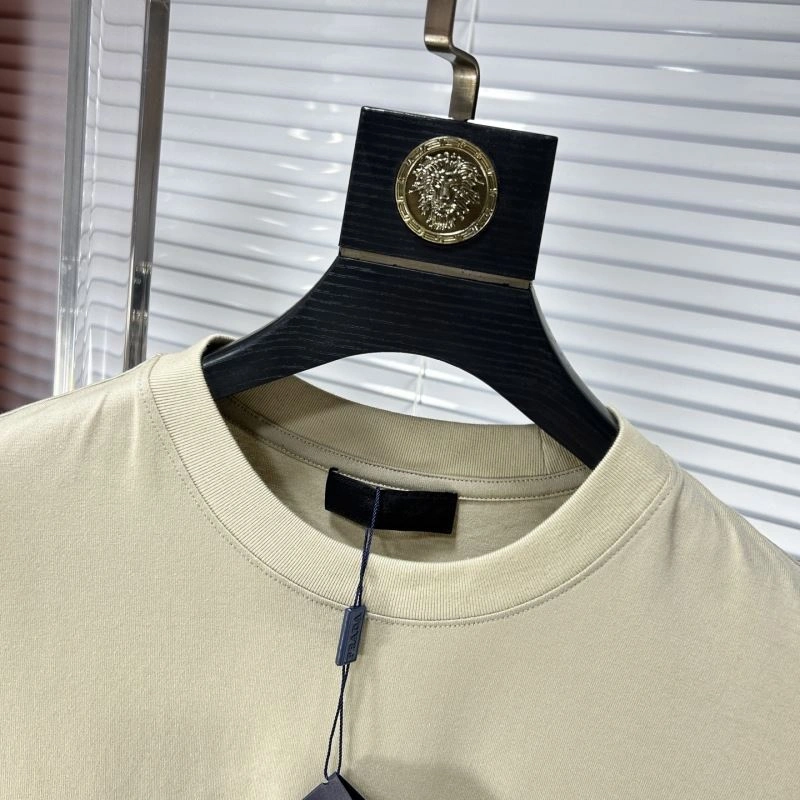 WeatherProof Prada T-Shirts 169043