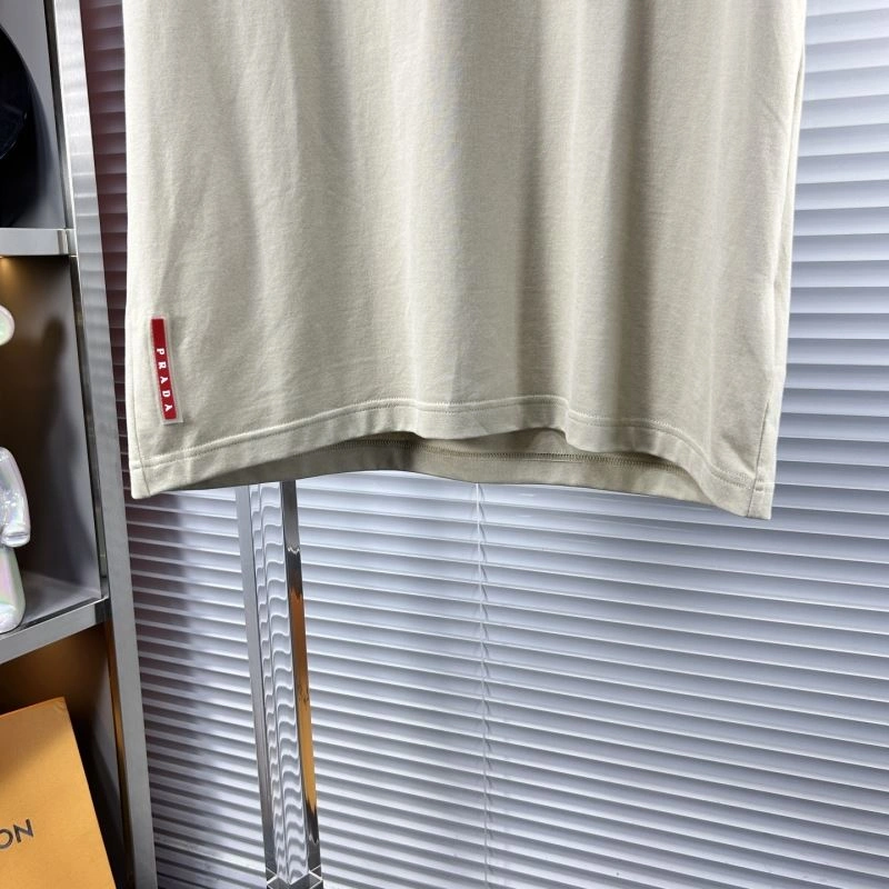 WeatherProof Prada T-Shirts 169043