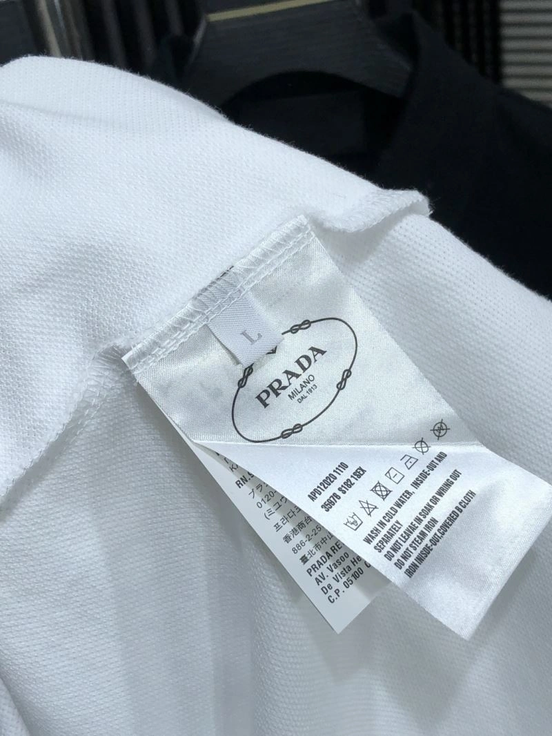 Prada T-Shirts Vibrant 168740