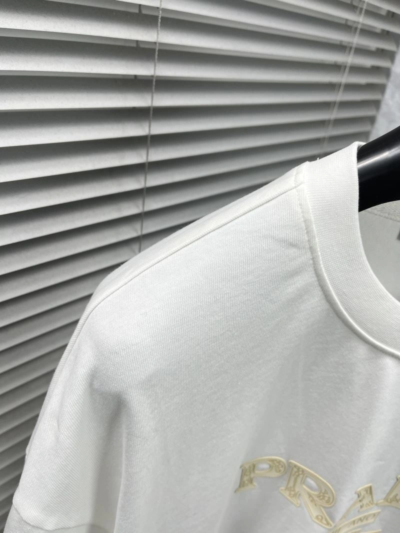 NewStyle Prada T-Shirts 168743