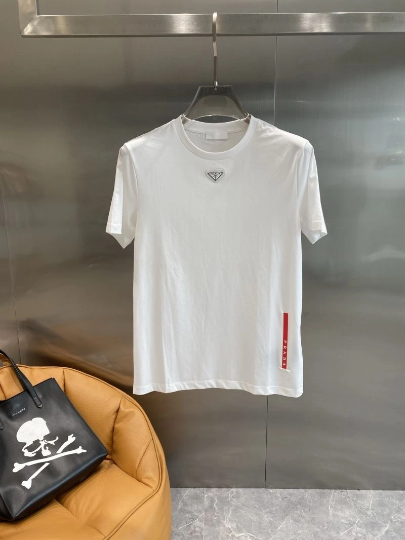 ComfortFit Prada T-Shirts 168741