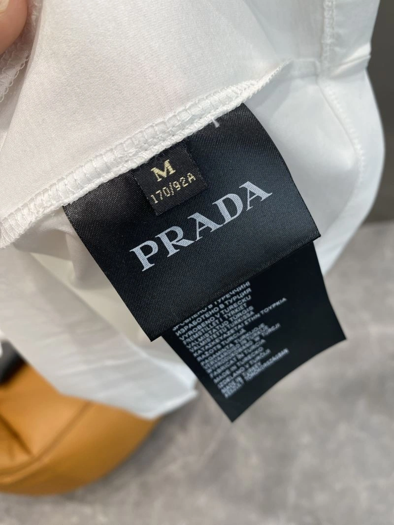 ComfortFit Prada T-Shirts 168741