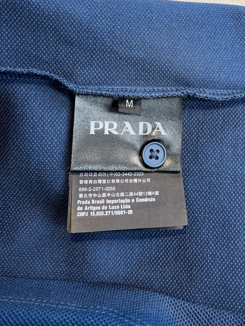 Effortless Prada T-Shirts 168723