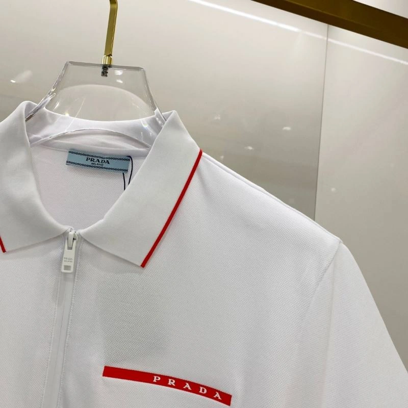 Prada T-Shirts Minimalist 168716