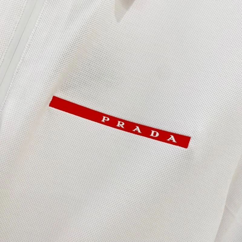 Prada T-Shirts Minimalist 168716