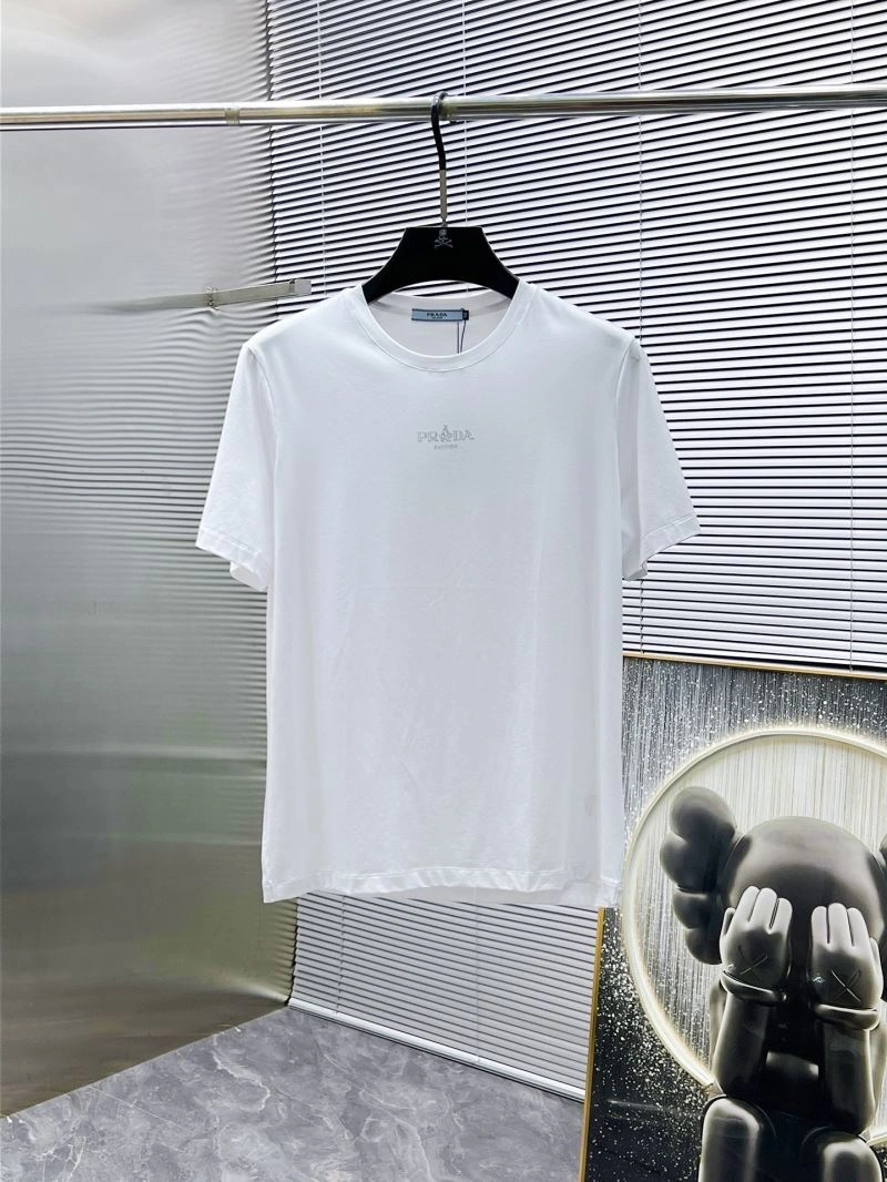 Prada T-Shirts WaterResistant 168713