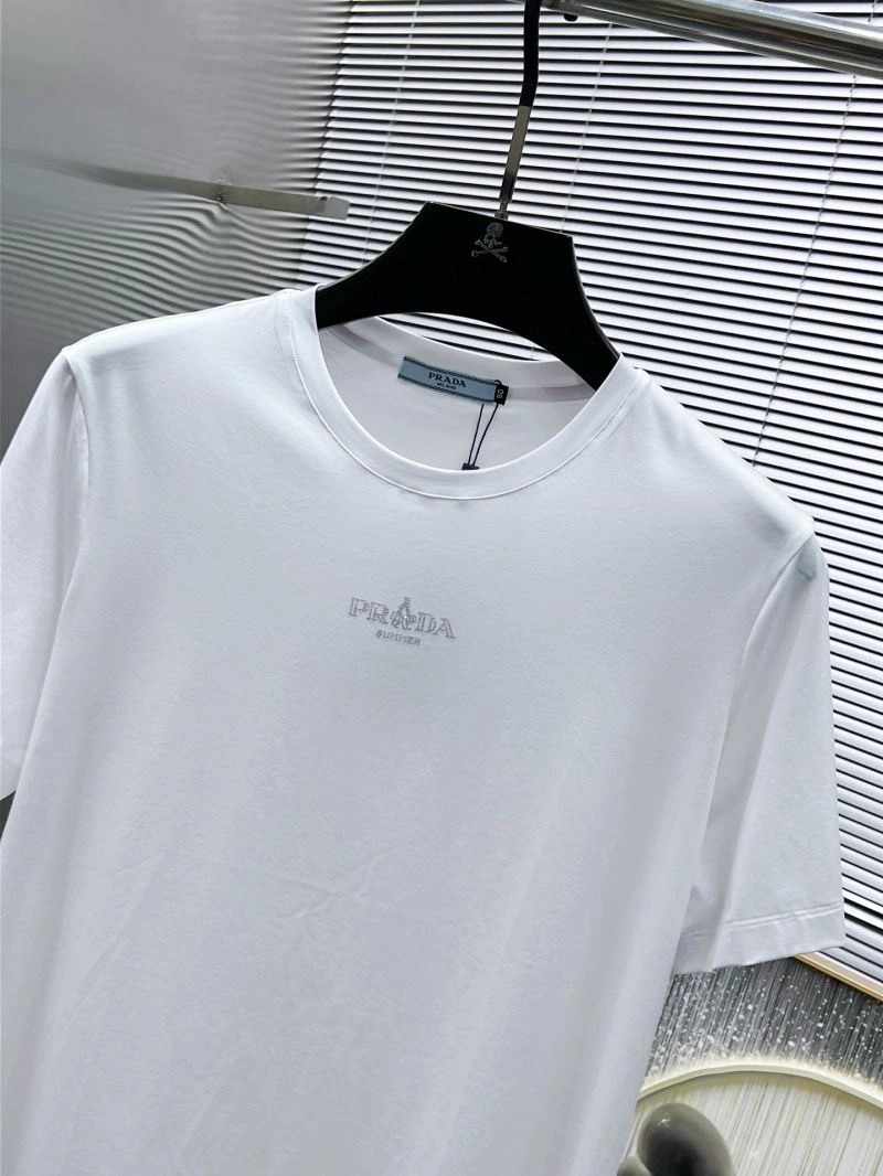 Prada T-Shirts WaterResistant 168713