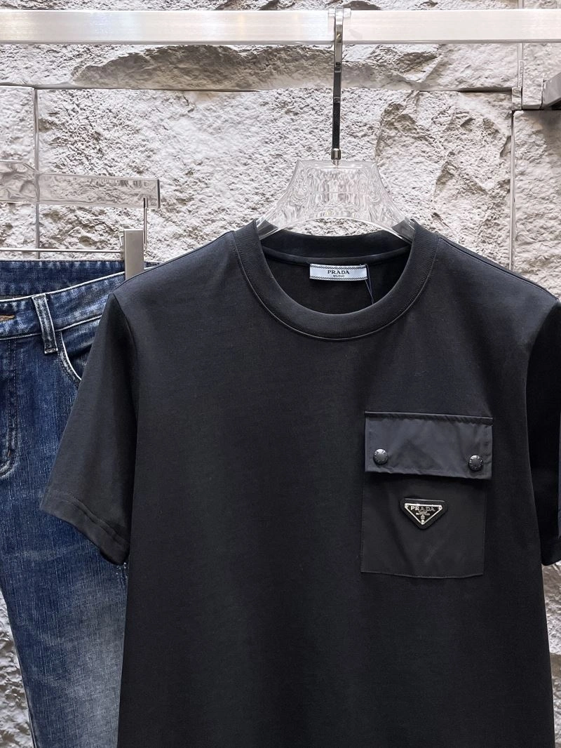 Premium Prada T-Shirts 168699