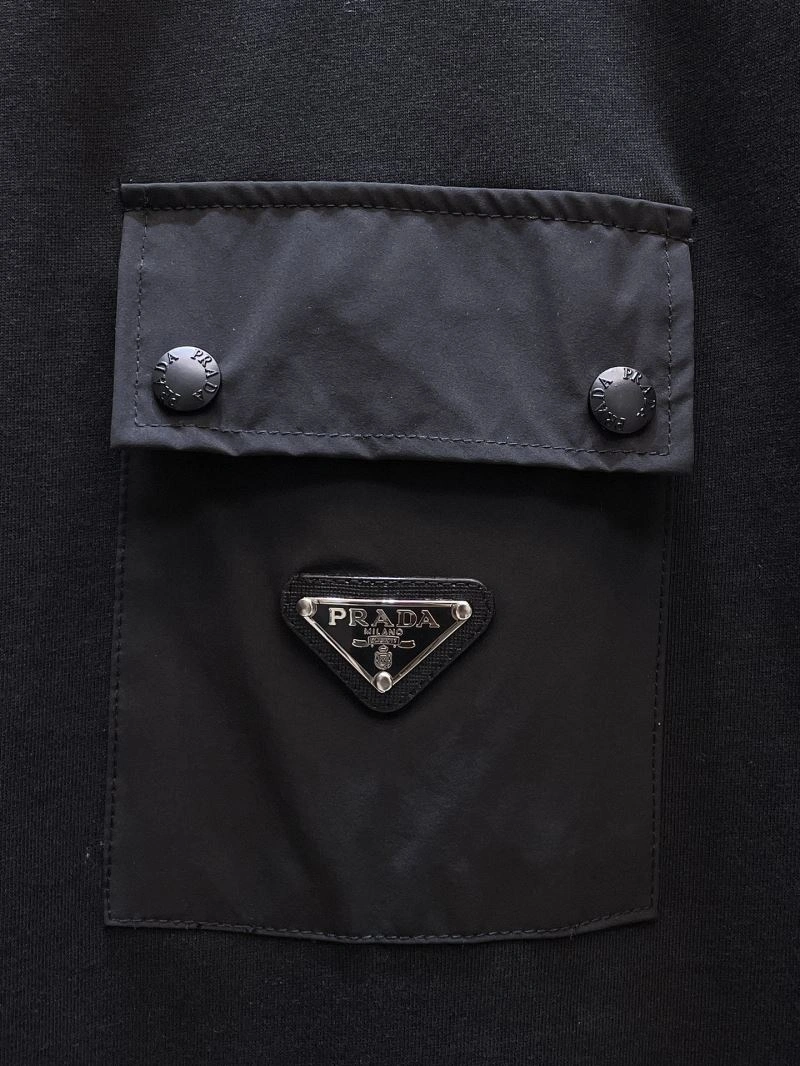 Premium Prada T-Shirts 168699