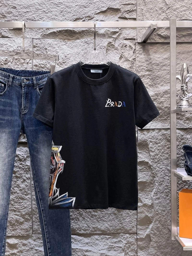 Premium Prada T-Shirts 168725