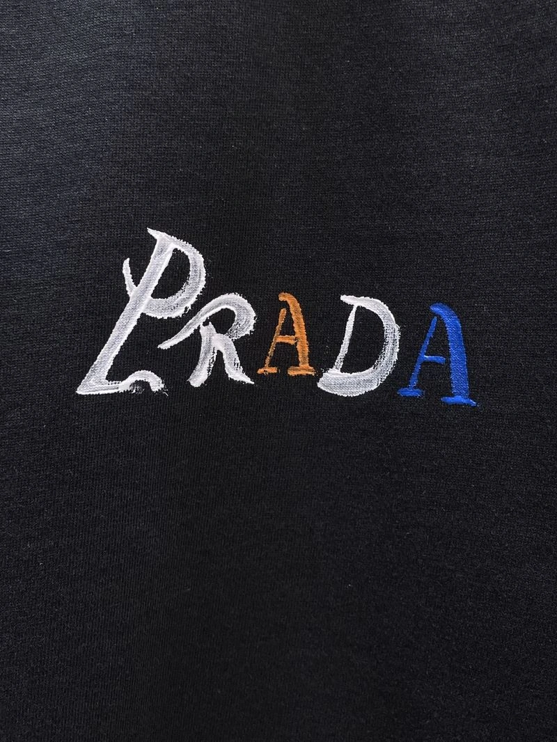 Premium Prada T-Shirts 168725