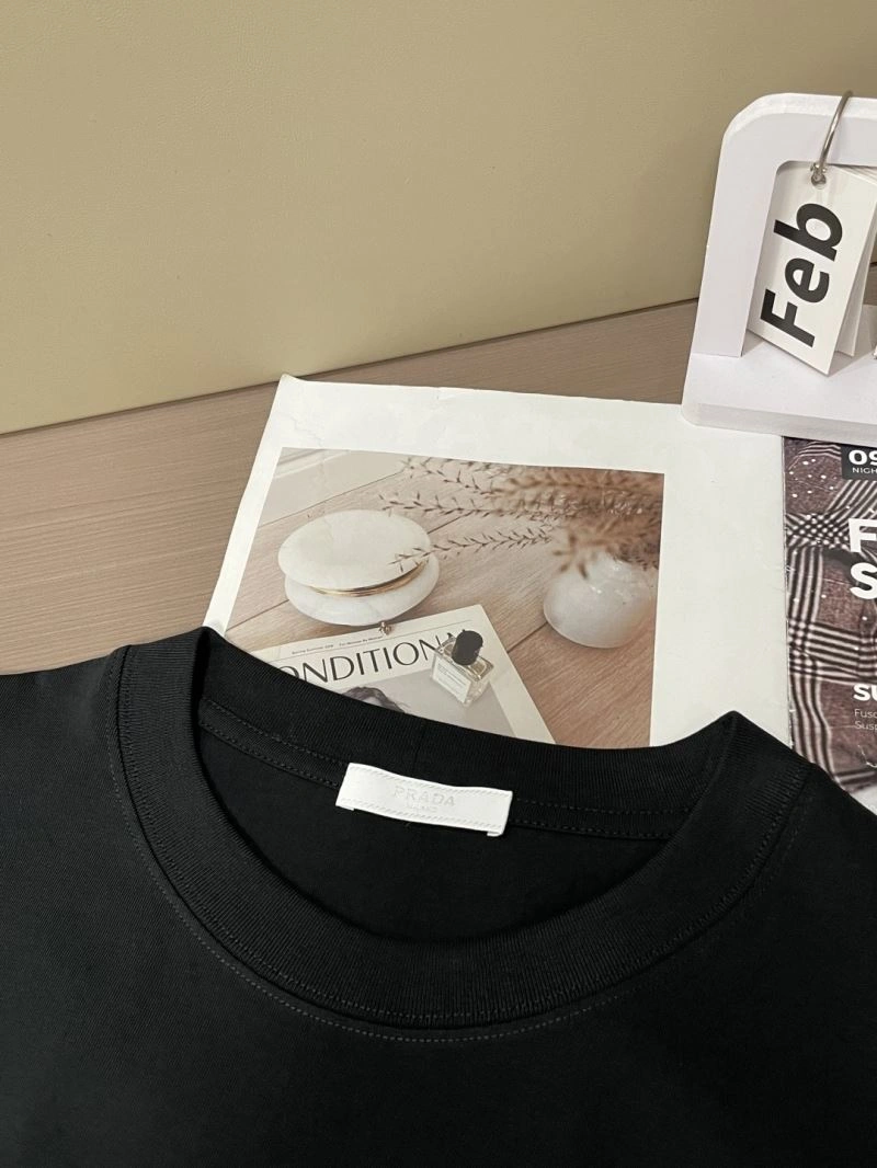 Youthful Prada T-Shirts 168704