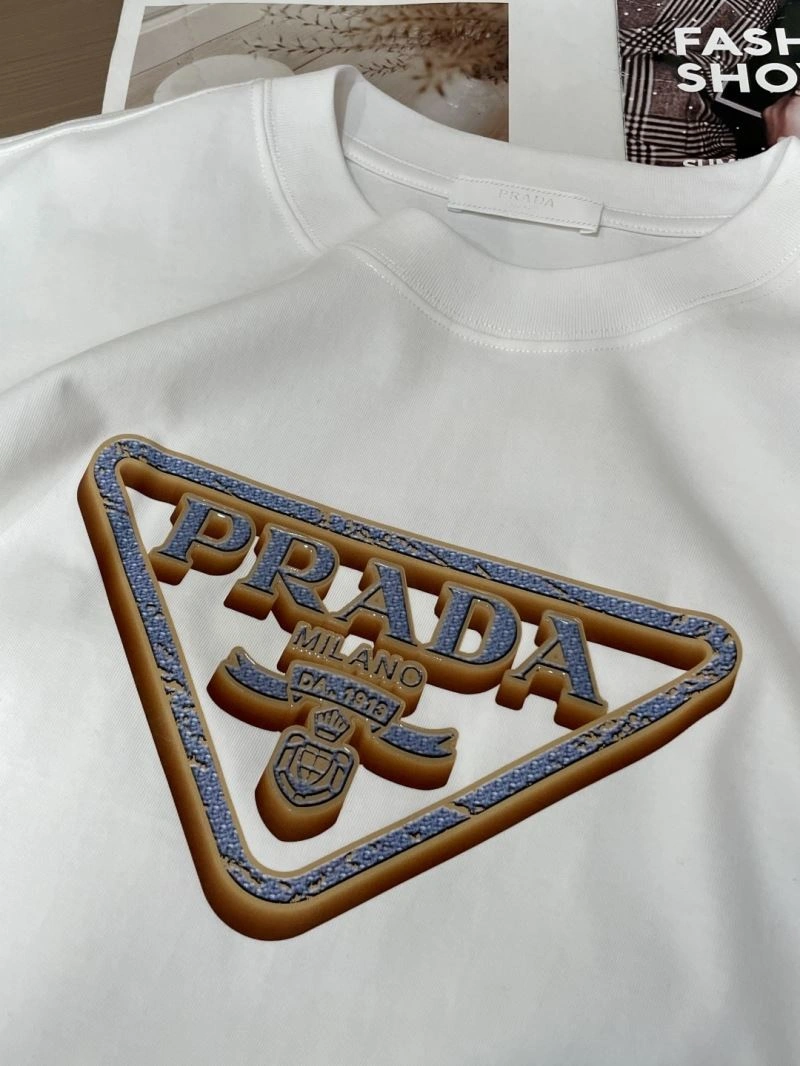 Youthful Prada T-Shirts 168704