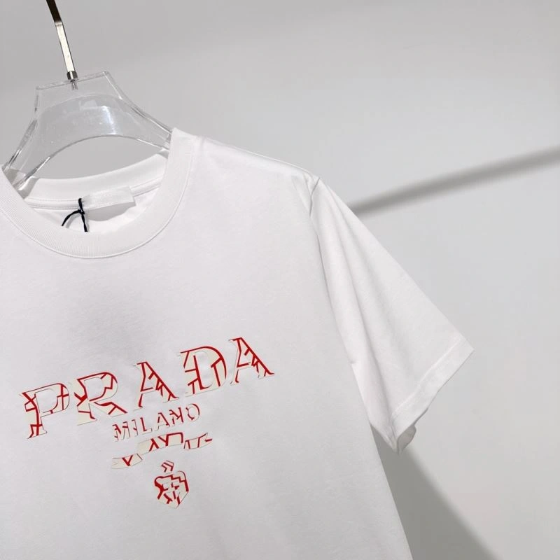 Prada T-Shirts Minimalist 168703