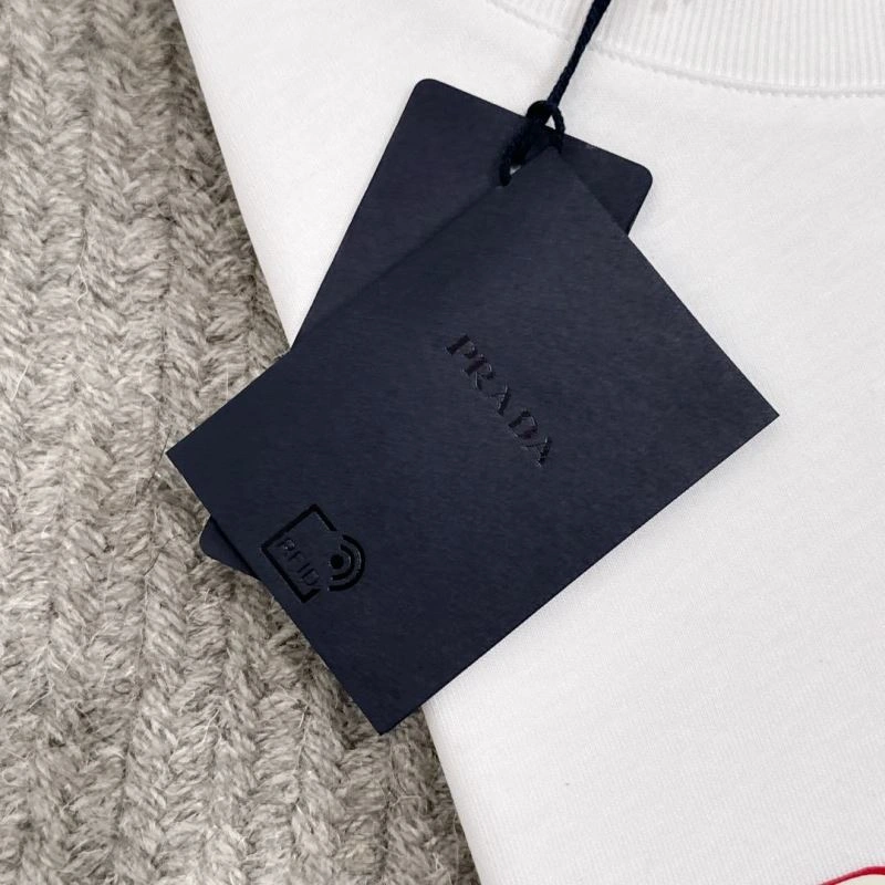 Prada T-Shirts Minimalist 168703